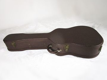 Wholesale PVC Leather Exterior Electrical Guitar round shape Wood Case/guitar case hardware
